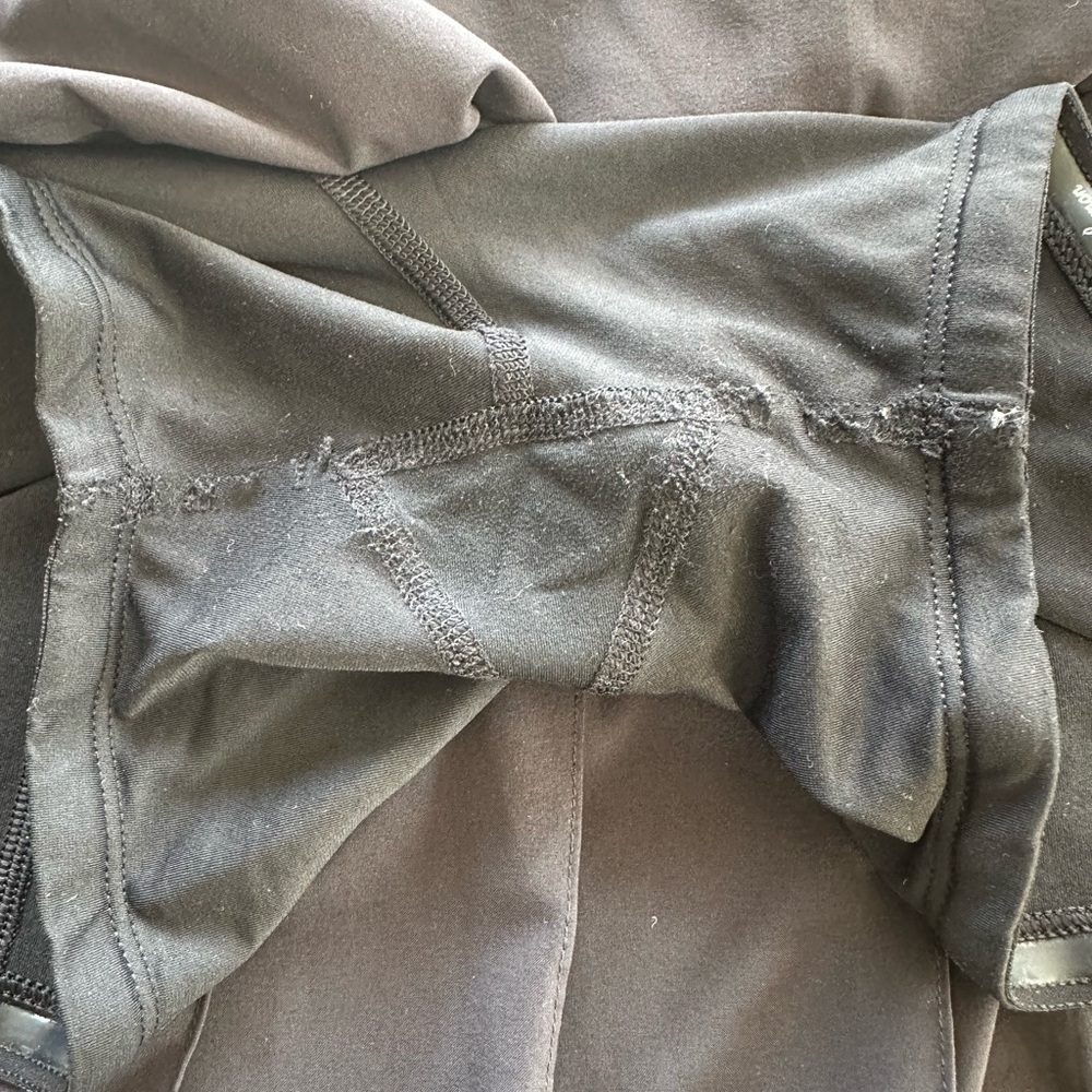 Lululemon Ruffle Skort Sz 10 - Picture 4 of 8